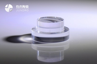 如何保證藍(lán)寶石水晶加工服務(wù)的精度？